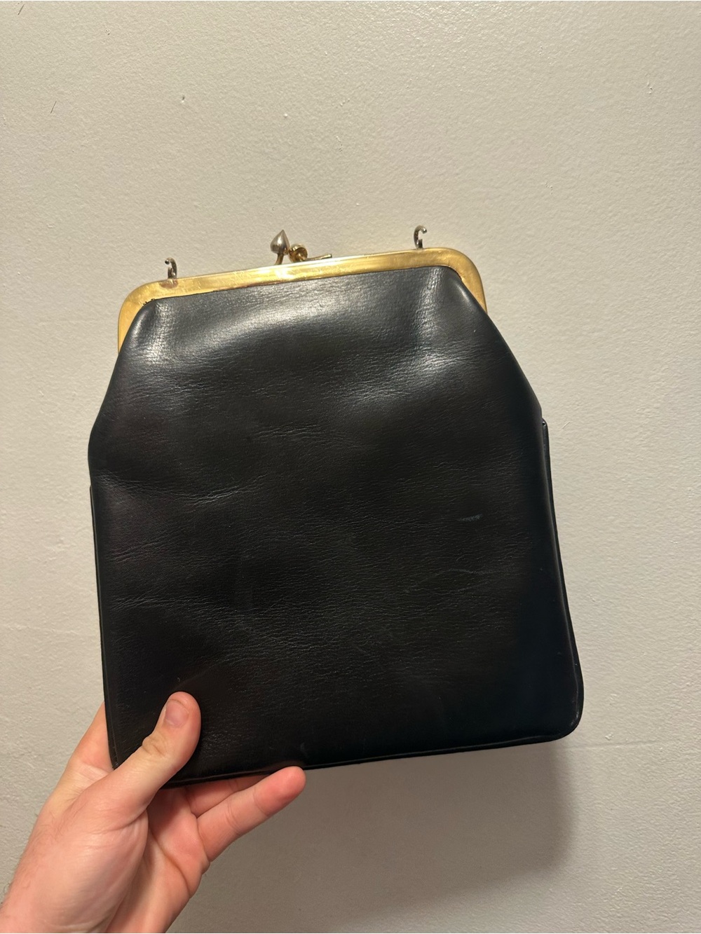 Vintage Black Leather Kiss Lock Clutch Purse Gold Frame Red Leather Interior